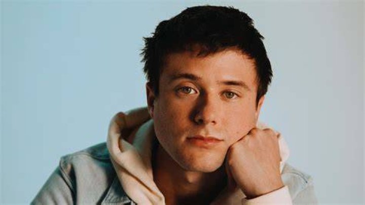 Alec Benjamin Net Worth - How Much Does Alec Benjamin Make?