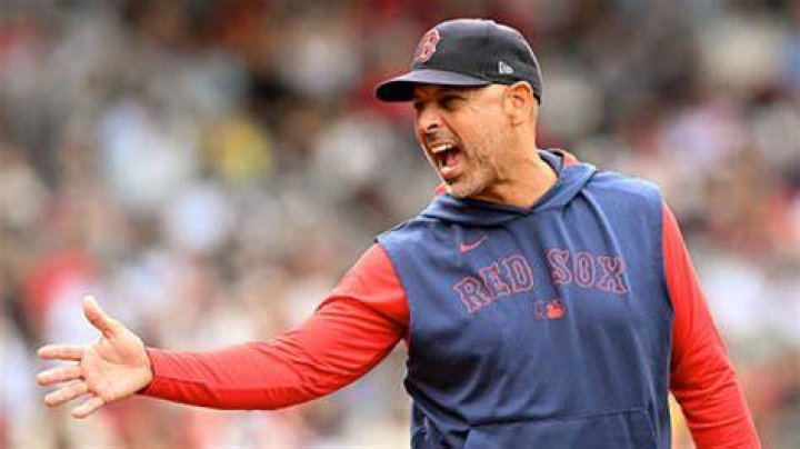Alex Cora Net Worth