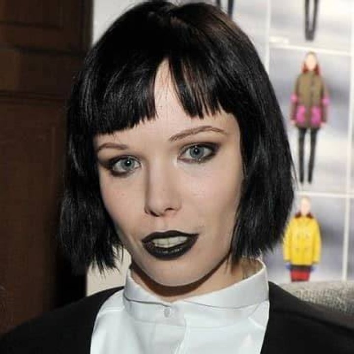 Alice Glass Net Worth