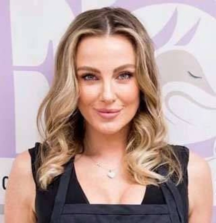 Amber Nichole Miller Net Worth