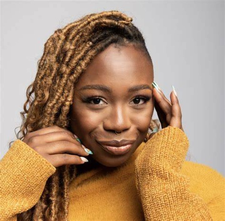 Amber Thomas Wallin Net Worth 2024