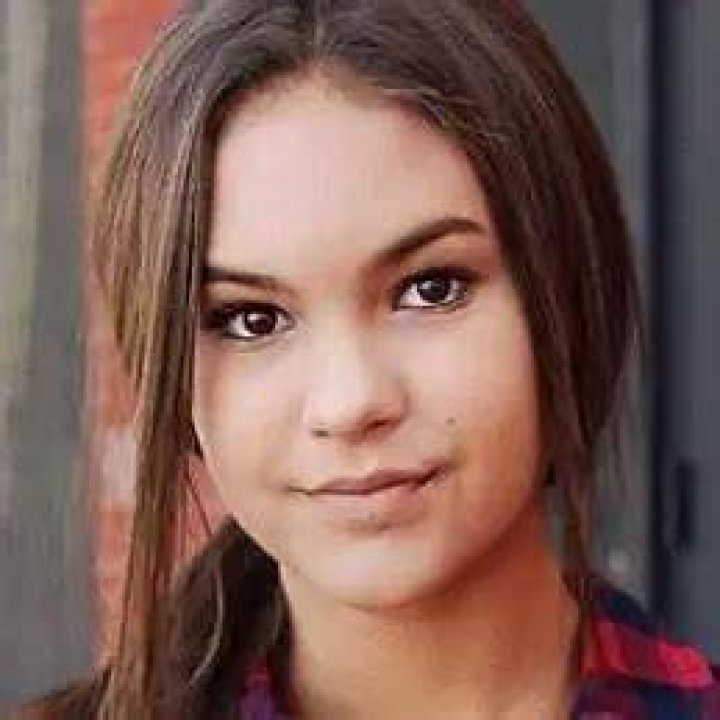 Avery Arendes Net Worth
