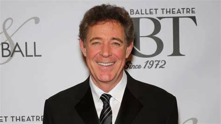 Barry Williams Net Worth – How Much is Williams Worth?