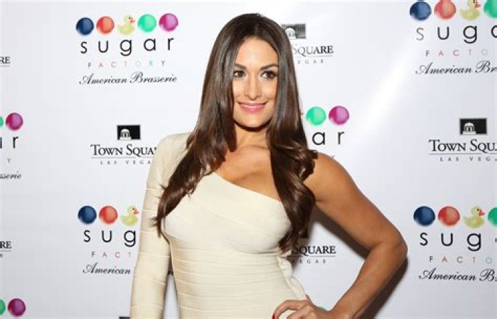 Bella Renaldi Net Worth