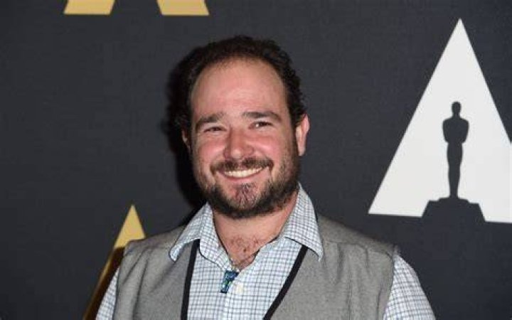 Bradley Pierce Height