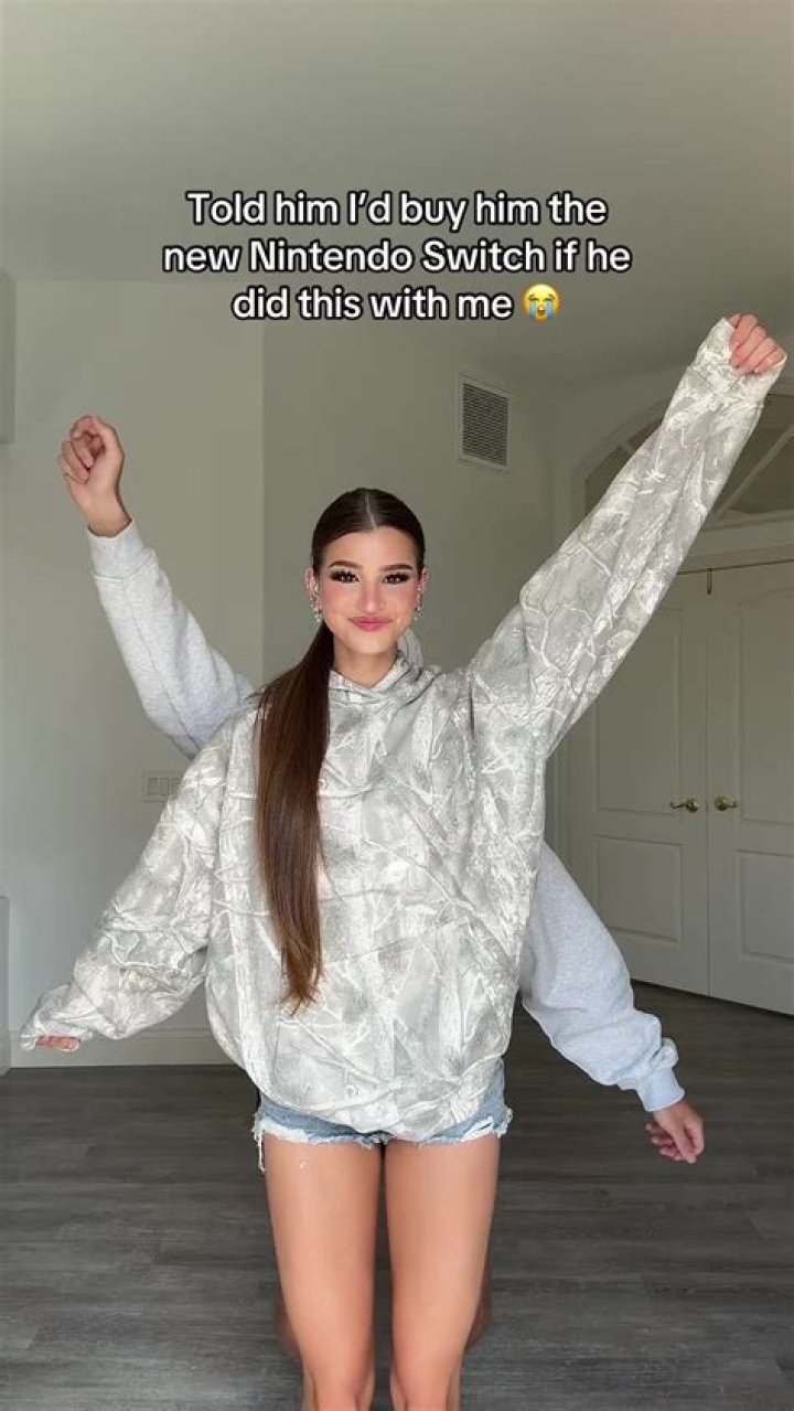 Brooke Monk showcasing her TikTok success Brooke Monk showcasing her TikTok success