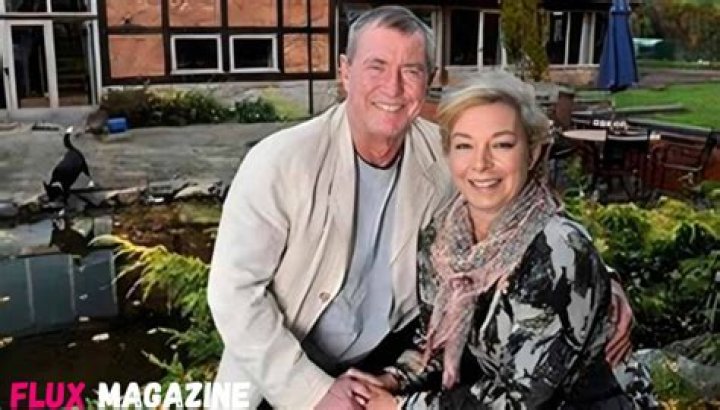 Cathryn Sealey and her husband, John Nettles Source: Tenidi58orut