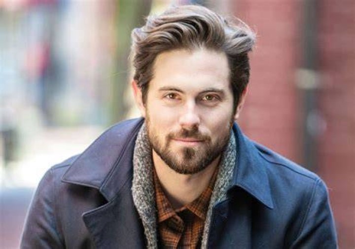 Chris McNally Canadian Actor