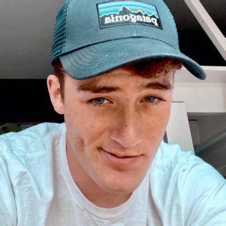 Connor Smith Net Worth