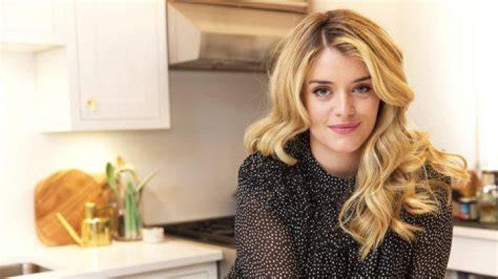 daphne oz the chew daphne oz the chew