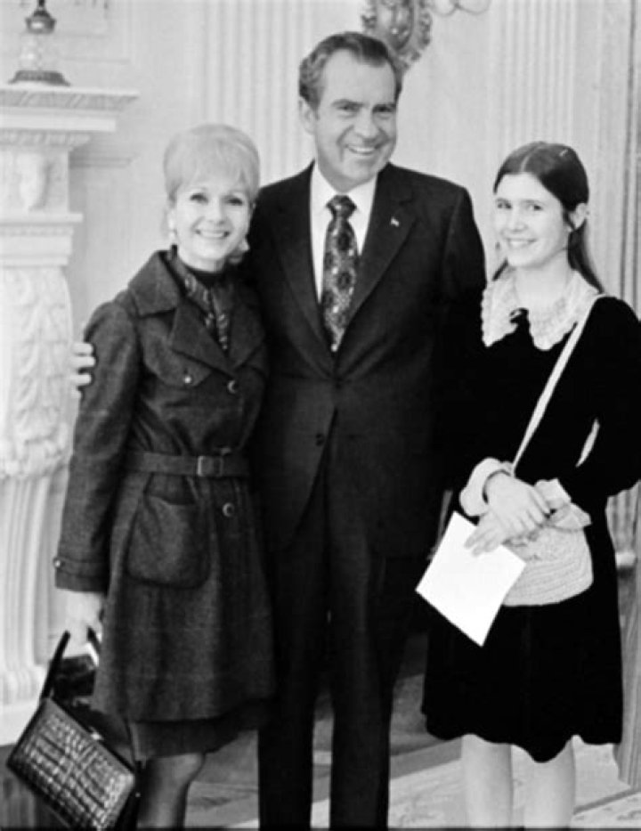 Debbie Reynolds Height