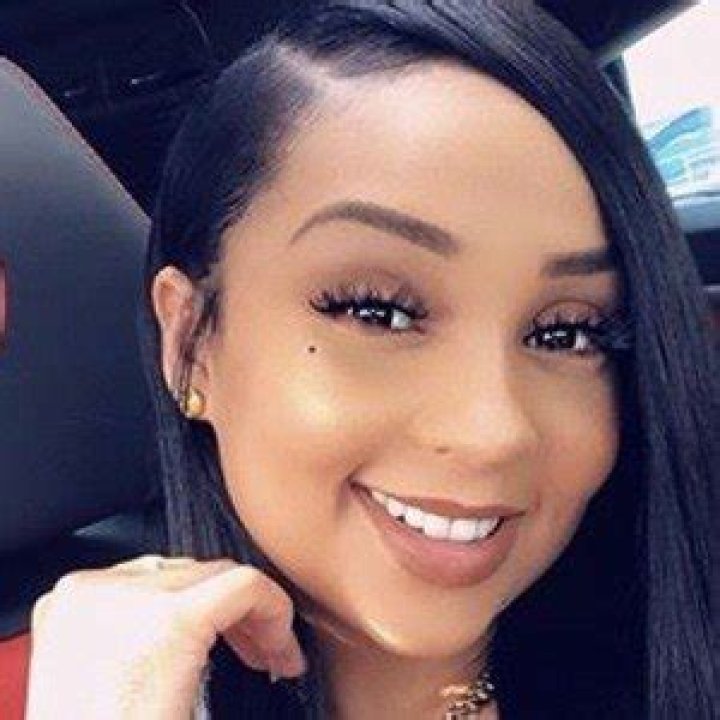 Dede Damati Net Worth