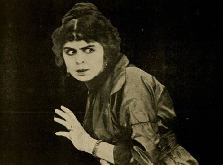 Dot Farley
