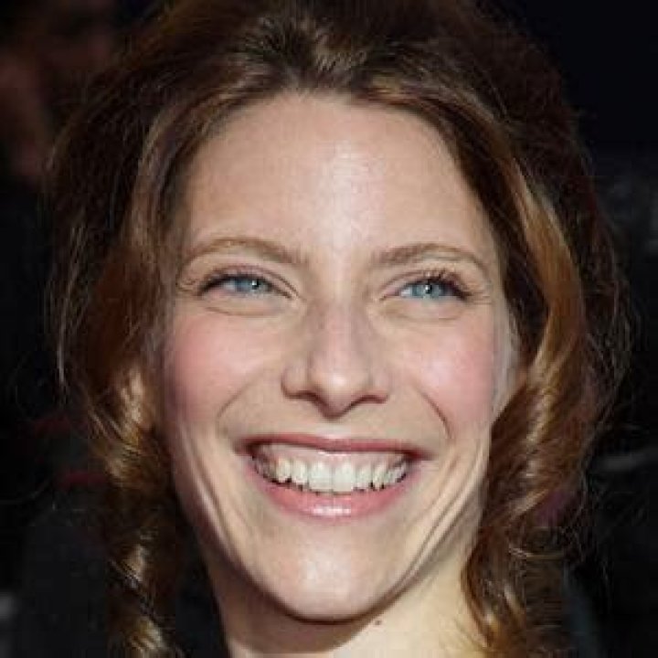 Elena Roger Net Worth