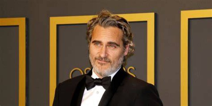 Elias Phoenix Net Worth
