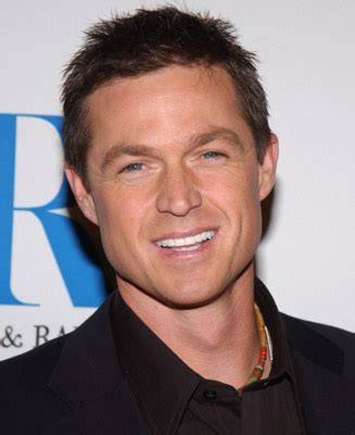 Eric Close Net Worth – How Much is Eric Close Worth?