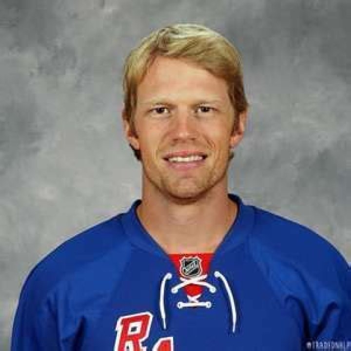 Eric Staal | Bio, Age, Net Worth, Relationship, Career