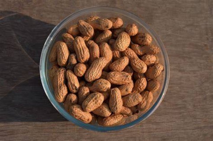 Groundnut benefits and disadvantages Groundnut benefits and disadvantages