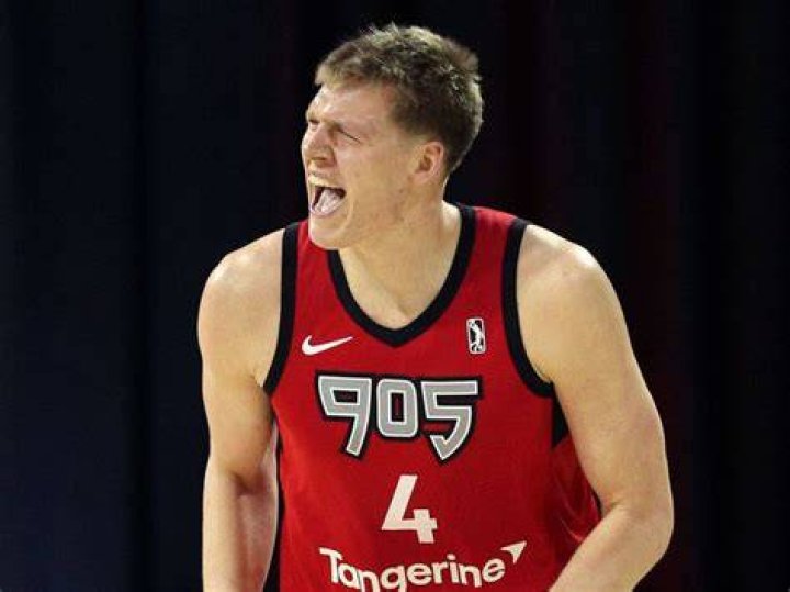 Henry Ellenson
