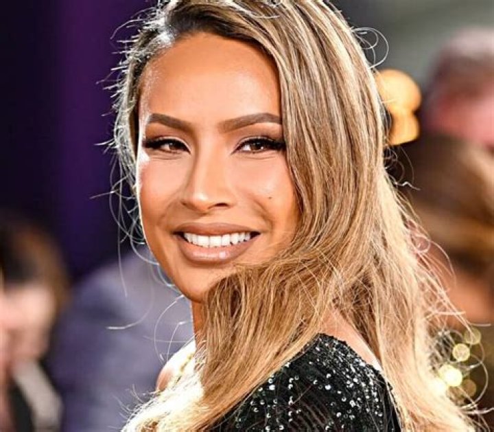 How old is Desi Perkins? How old is Desi Perkins?