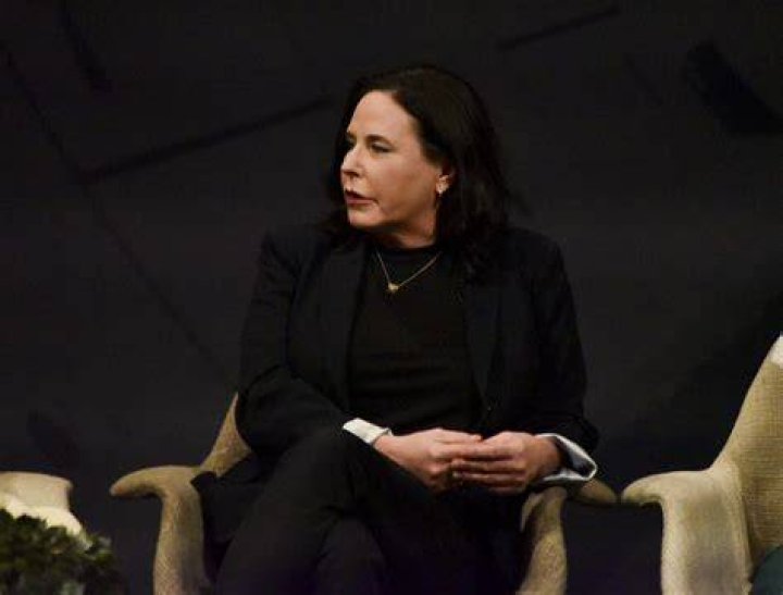 I. Marlene King Net Worth