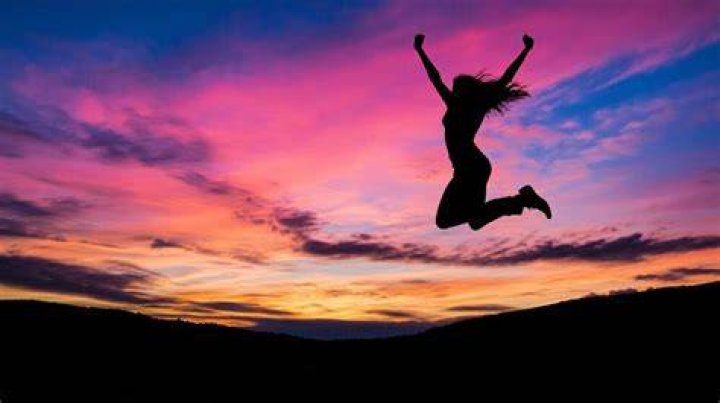 Illari leaping into the air in Overwatch 2.