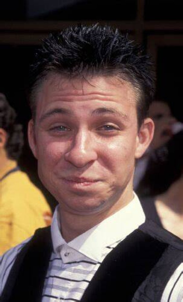 Jason Narvy Net Worth 2024
