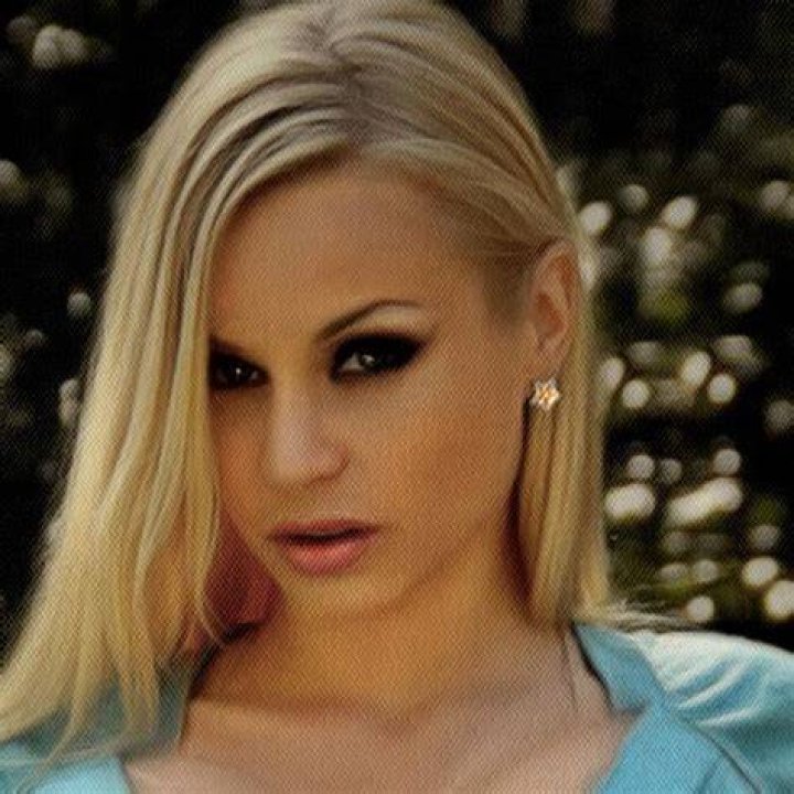 Jenny Poussin's Career and Achievements Jenny Poussin's Career and Achievements
