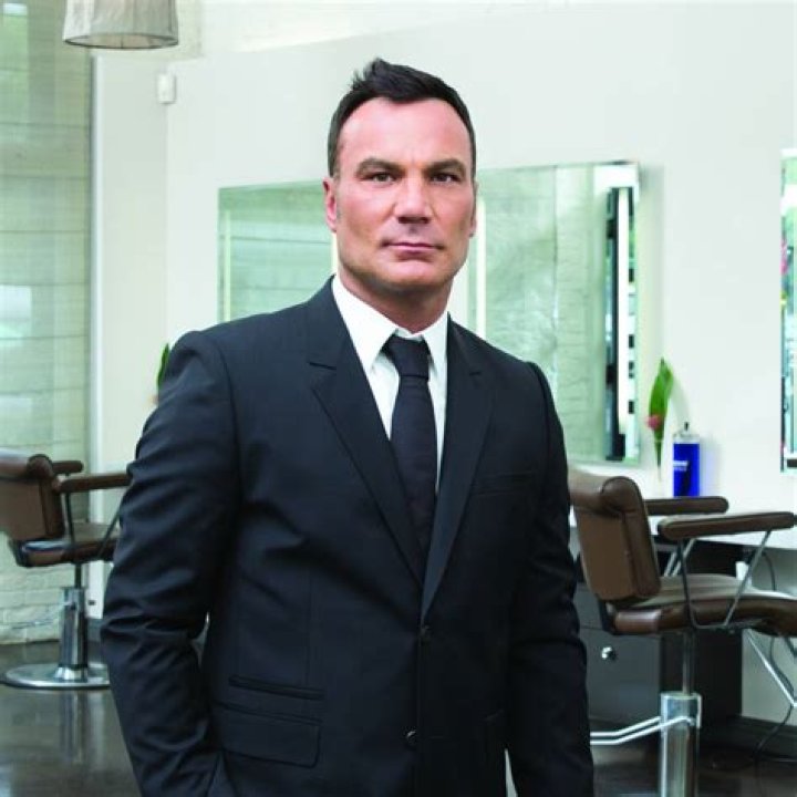 Jonathan Antin