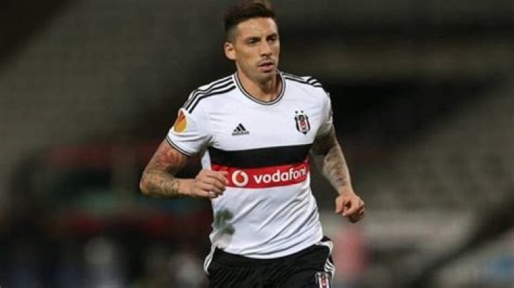 Jose Ernesto Sosa Net Worth
