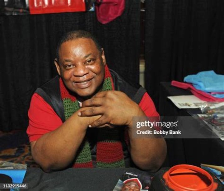 Ken Sagoes Net Worth