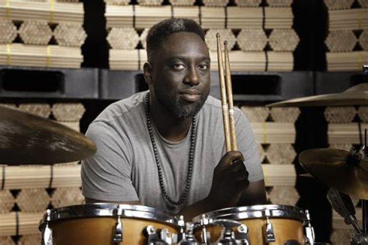 Larnell Lewis