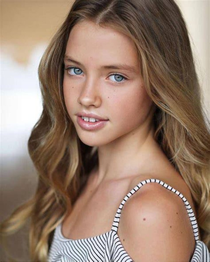 Laura Niemas Net Worth