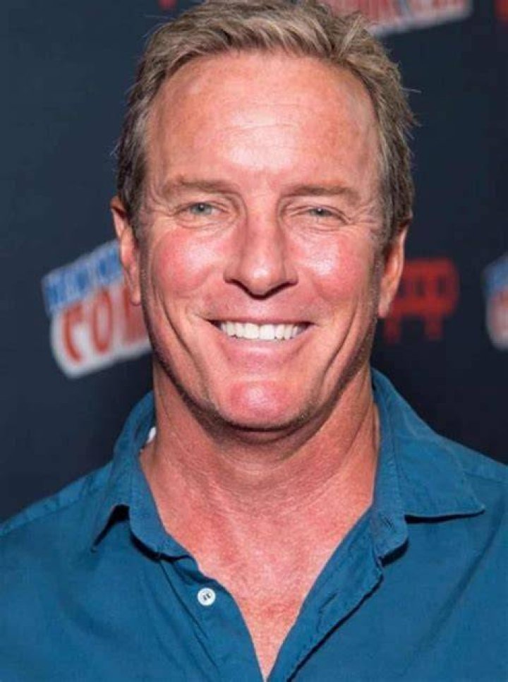 Linden Ashby Age