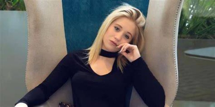 Lizzy Wurst New Boyfriend: Relationship Timeline With Lance Stewart Lizzy Wurst new boyfriend