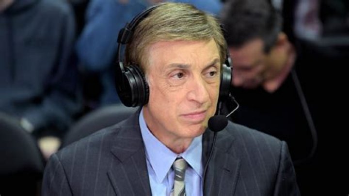 marv albert real estate