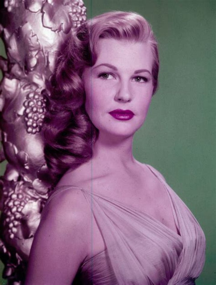Mary Castle Net Worth