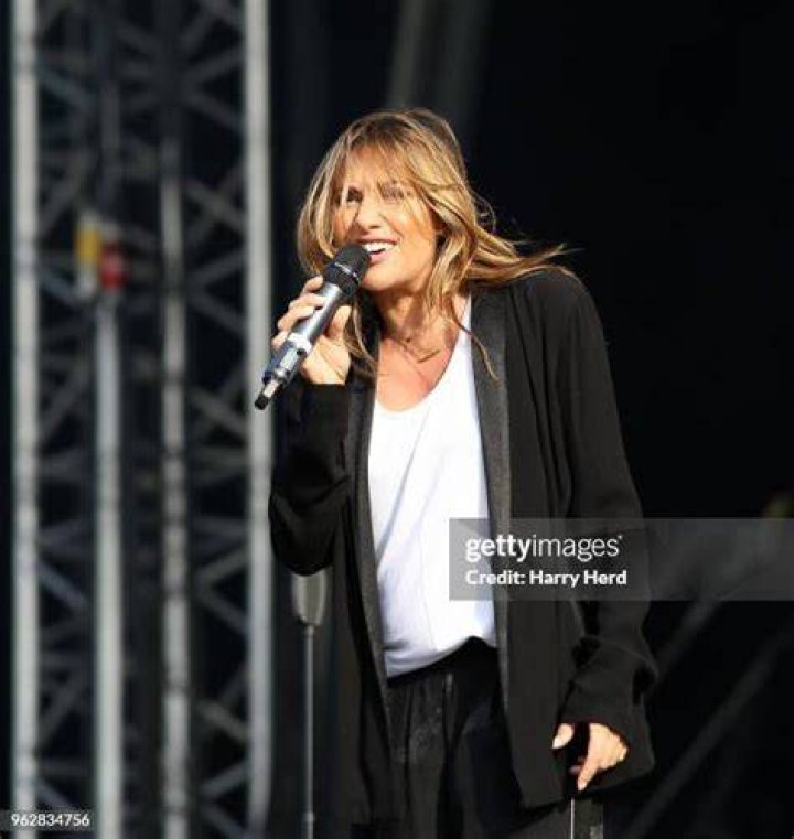 Melanie Blatt