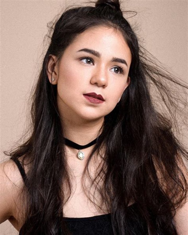 Mikee Quintos Mikee Quintos