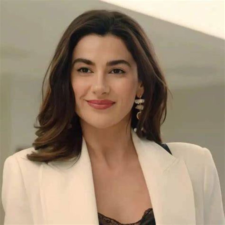 Nesrin Cavadzade Net Worth