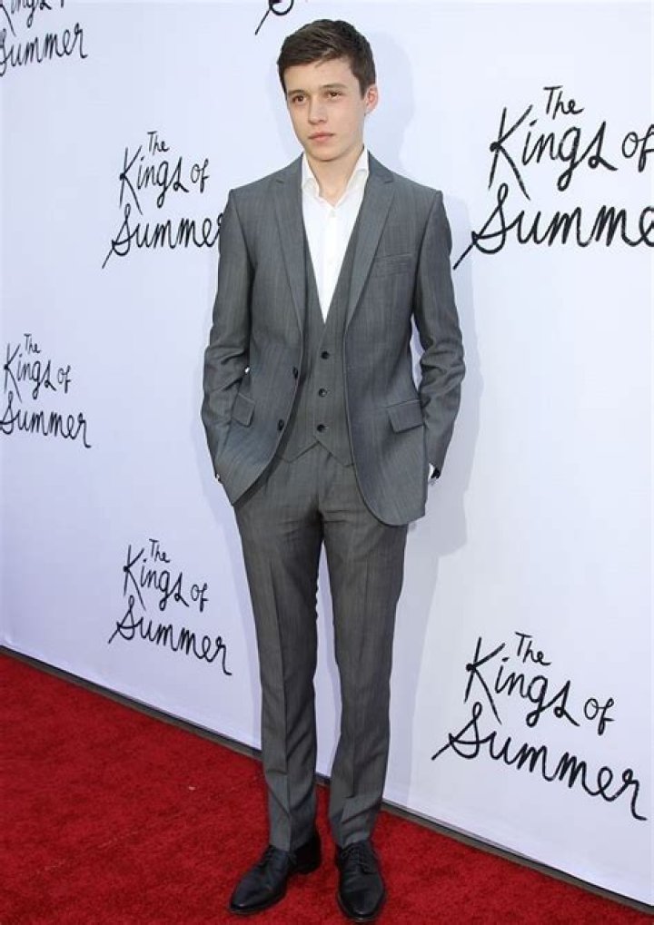 Nick Robinson Height