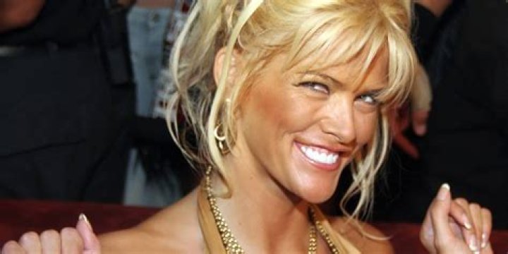 Nicole Oliver Net Worth