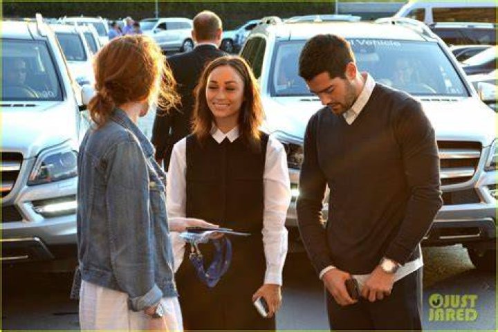 olivia cooke christopher abbott buddy up at the u s open 04