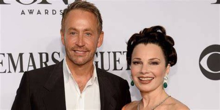 peter marc jacobson net worth peter marc jacobson net worth