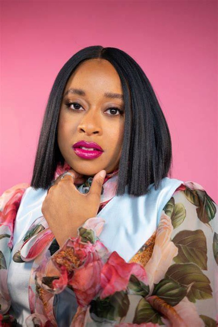Phoebe Robinson