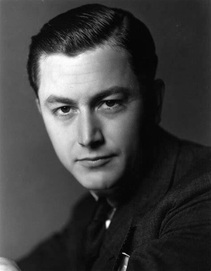 Robert Young Height