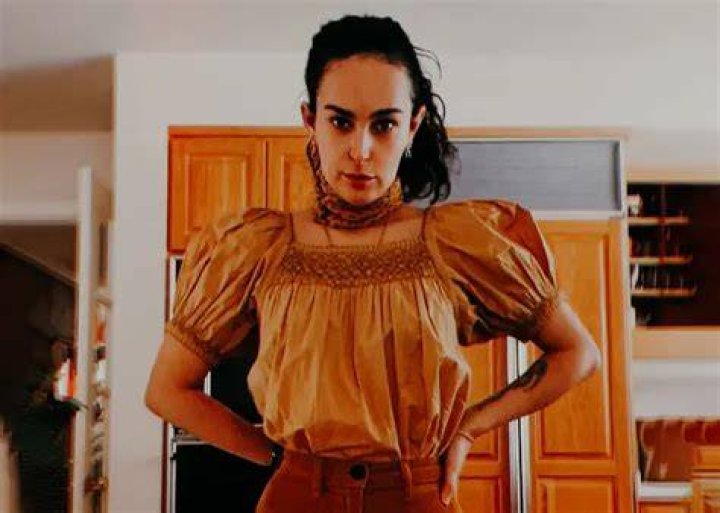 Rumer Willis Doesn’t Hold Back When Berated for Weight Loss