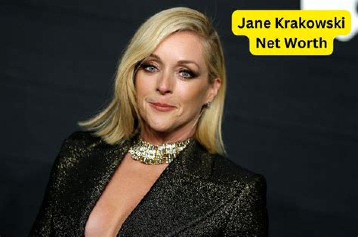 Sandi Krakowski Net Worth 2024