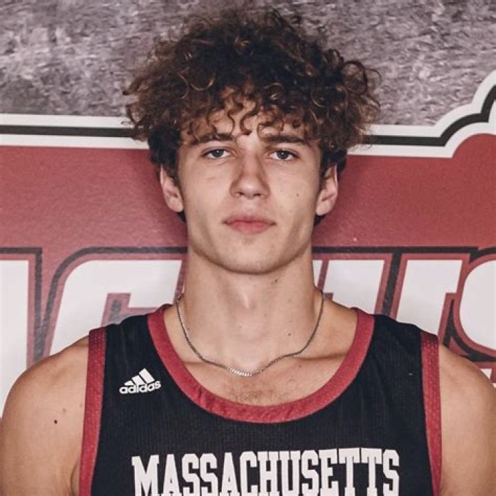 Sawyer Mayhugh Net Worth