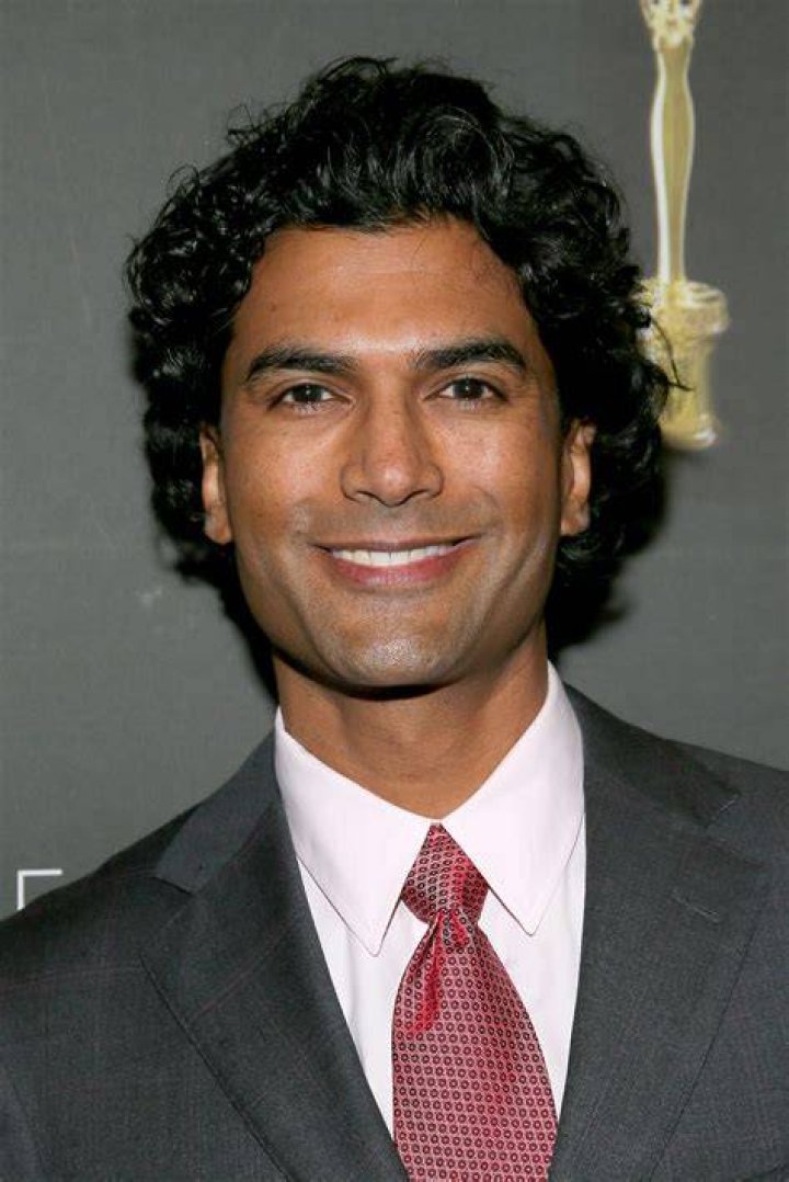 Sendhil Ramamurthy Net Worth 2024